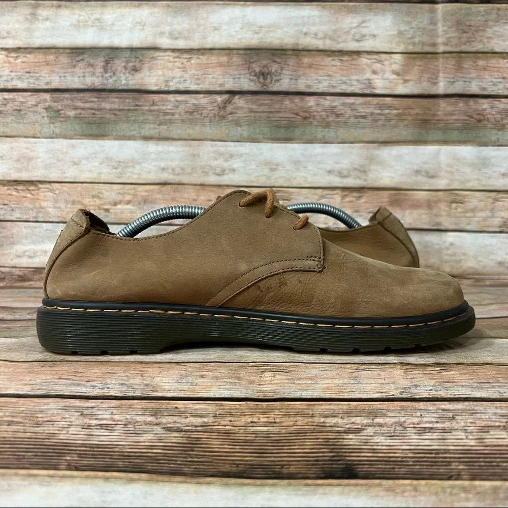 Dr. Martens Elsfield Low Booties